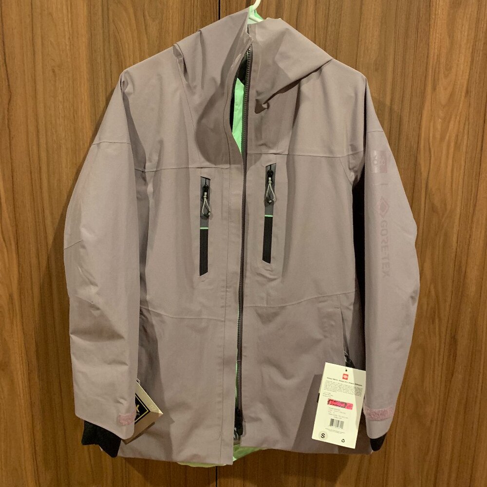 686 Skyline Jacket NWT - Dusty Orchid